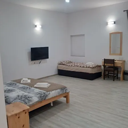 за гости куцеви 3*